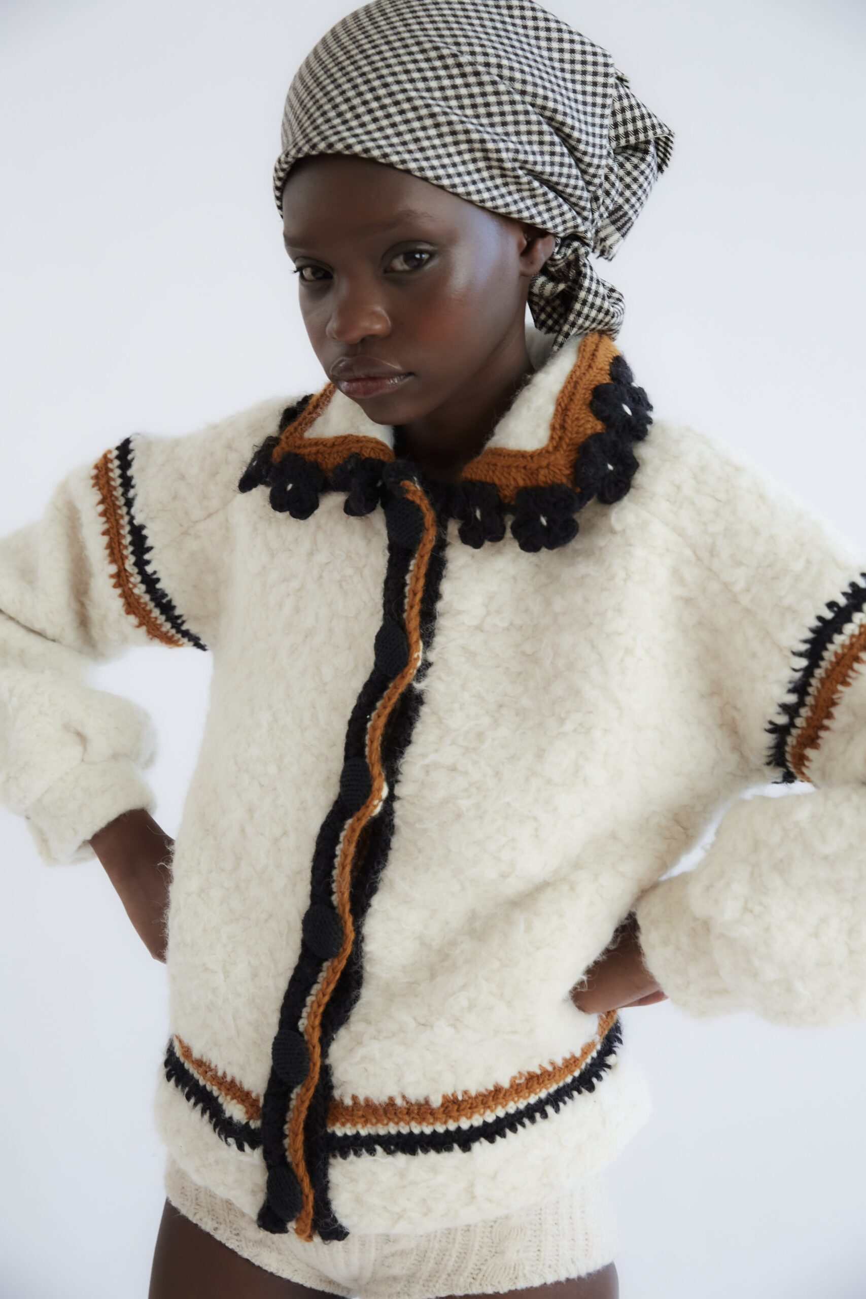 Chaqueta de piel de oveja sintética foto 1 Chaqueta de piel de oveja sintética foto 1